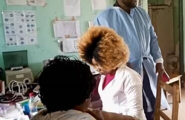 Mbengwi: Medics risking their lives to save lives