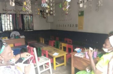 Covid-19 : Des autorités administratives désavouent le maire de Douala 1er.