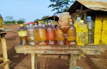 Fuel: Street traders rare to find in Douala