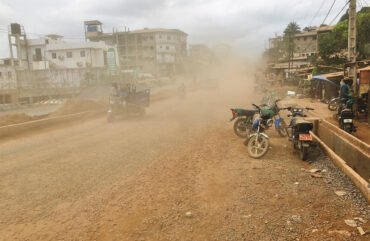 Infrastructure routière : Les usagers du tronçon routier pk 14 – pk 17 otages de la poussière