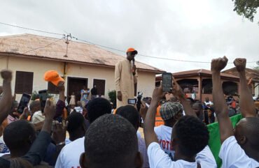 Présidentielle 2025 : Cabral Libii promet un Cameroun nouveau à Foumban